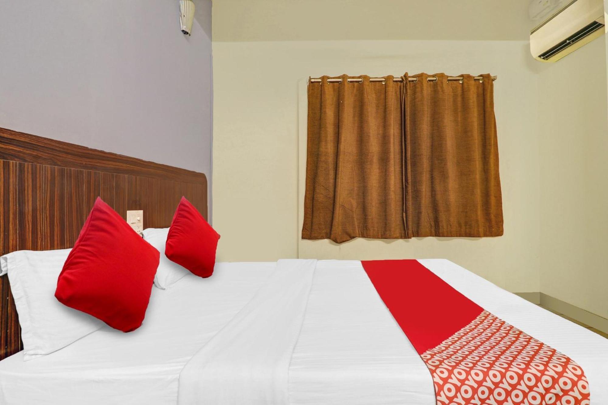 Hotel O Hrr Hotels Near Paradise Circle Secundurabad Εξωτερικό φωτογραφία