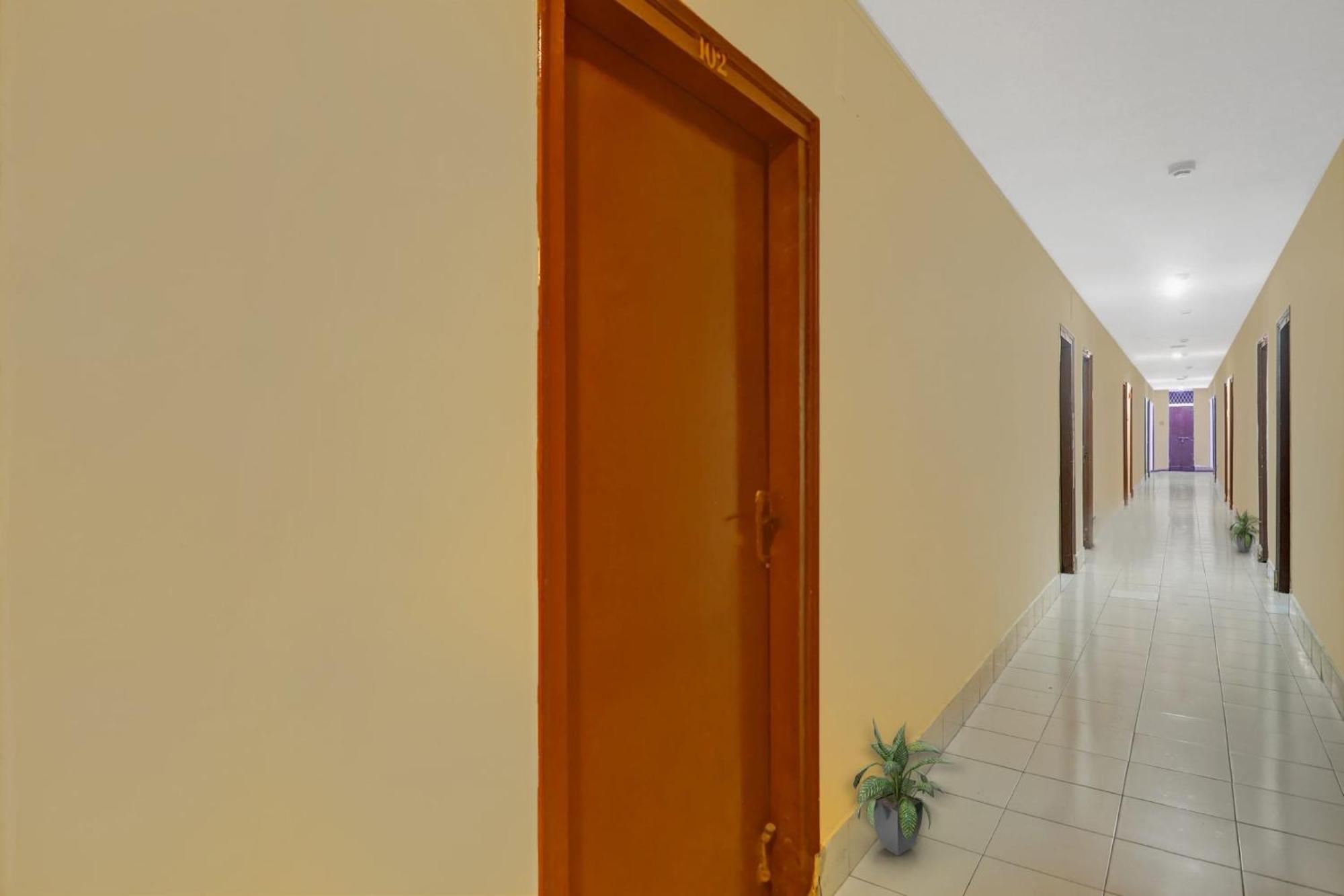 Hotel O Hrr Hotels Near Paradise Circle Secundurabad Εξωτερικό φωτογραφία