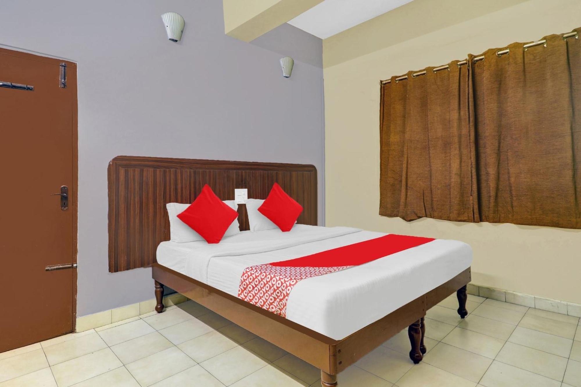 Hotel O Hrr Hotels Near Paradise Circle Secundurabad Εξωτερικό φωτογραφία