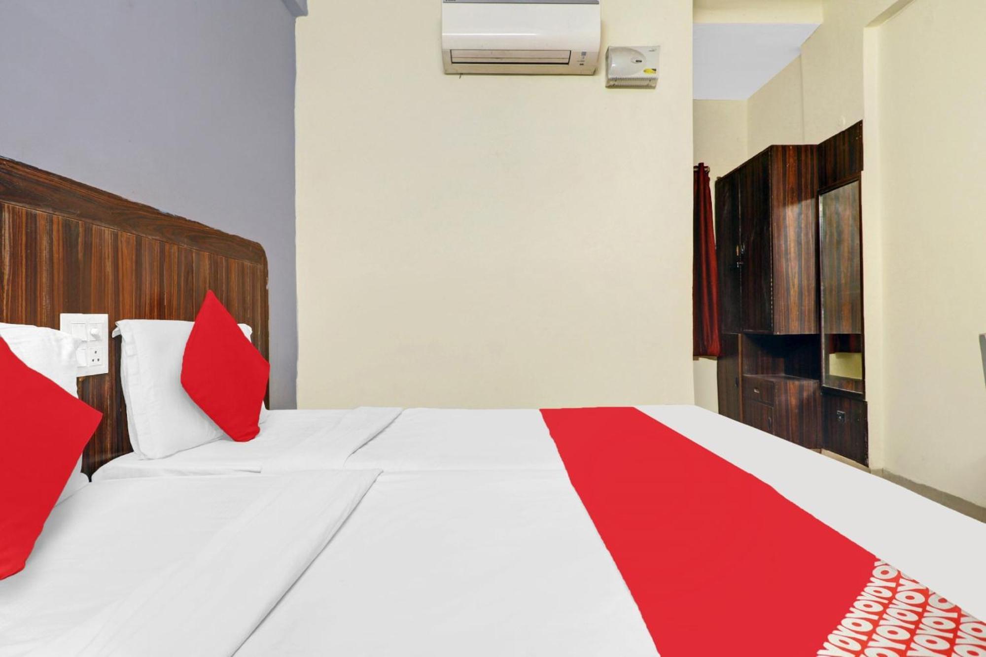 Hotel O Hrr Hotels Near Paradise Circle Secundurabad Εξωτερικό φωτογραφία