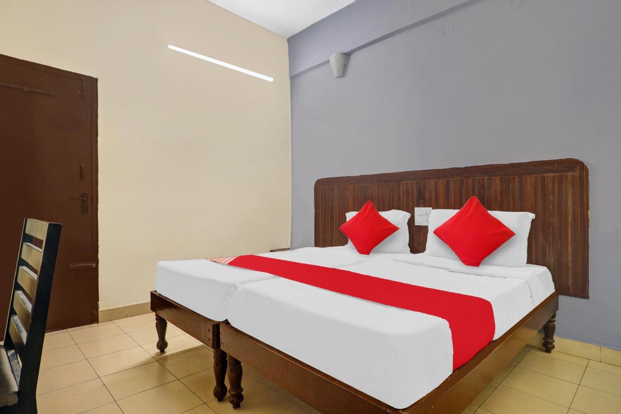 Hotel O Hrr Hotels Near Paradise Circle Secundurabad Εξωτερικό φωτογραφία